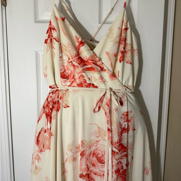 Lulus: Cream and Coral Floral Print Wrap Maxi Dress - Picture 3 of 9